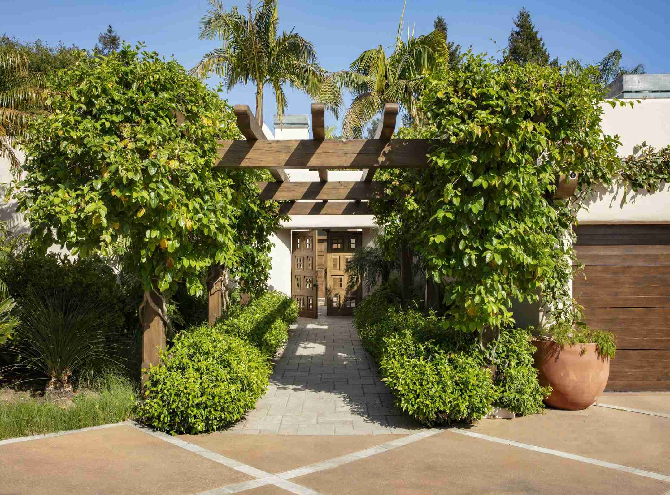 890 Park Lane, Montecito, CA 93108