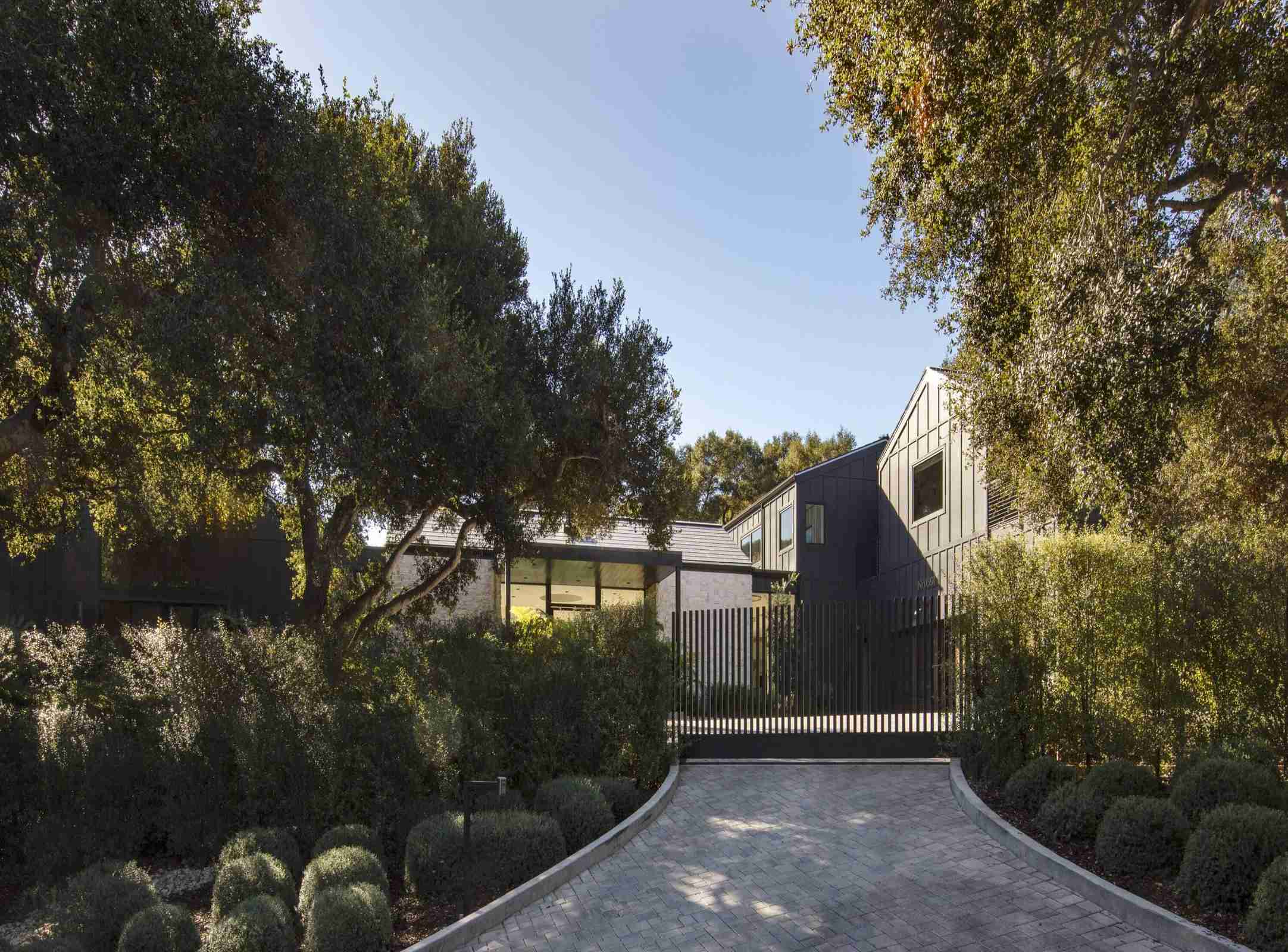 691 Via Trepadora, Hope Ranch, CA 93110